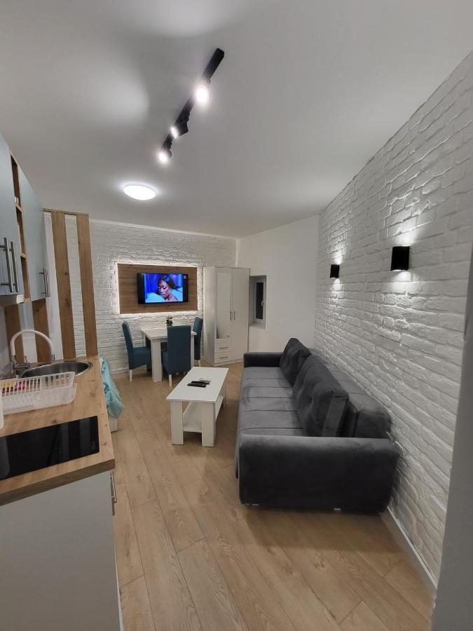 Harmony Suites Sajmiste Экстерьер фото