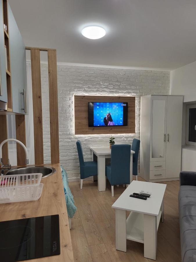 Harmony Suites Sajmiste Экстерьер фото